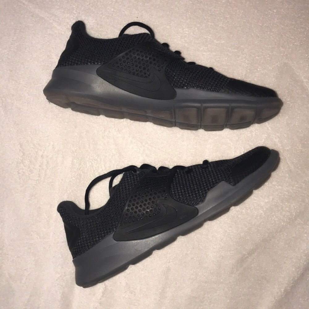 Nike arrowz